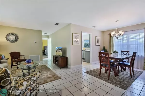 Boca Raton, FL 33496,9871 Spanish Isles Dr