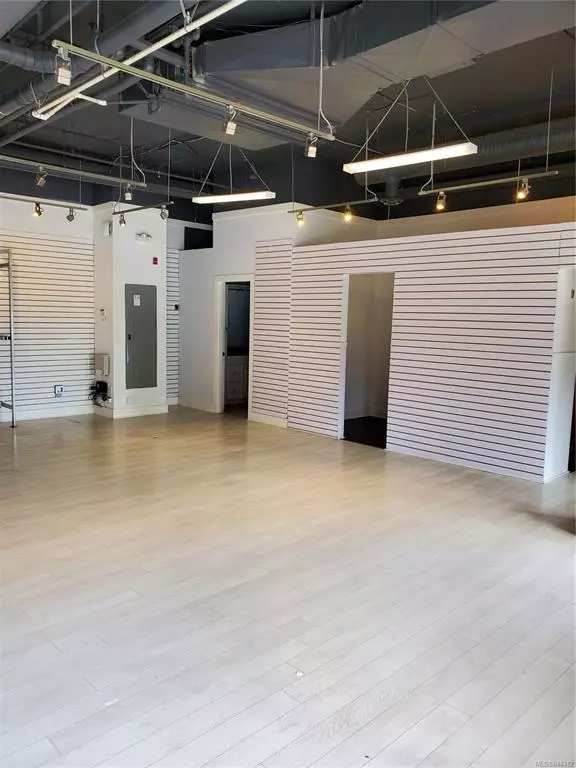 Langford, BC V9B 2X4,751 Goldstream Ave #109