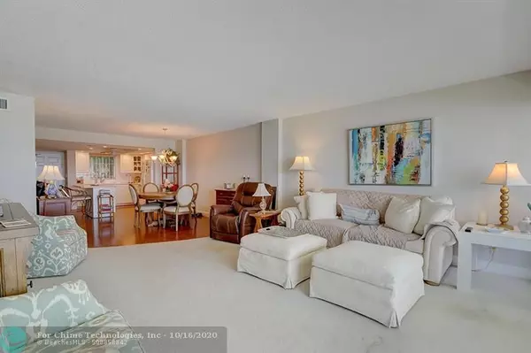 Lauderdale By The Sea, FL 33062,1850 S Ocean Blvd  #512