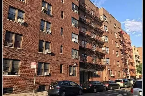 40-05 Ithaca ST #6B, Brooklyn, NY 11373