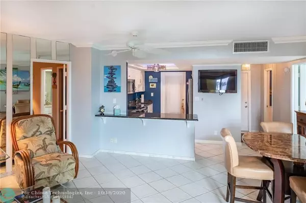 Deerfield Beach, FL 33441,333 NE 21st Ave  #204