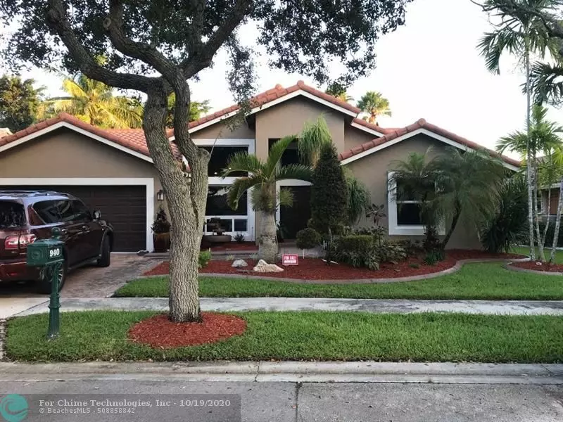 940 Lakewood Ct, Weston, FL 33326