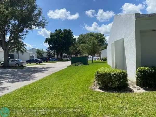 Royal Palm Beach, FL 33411,153 Love Cres  #153