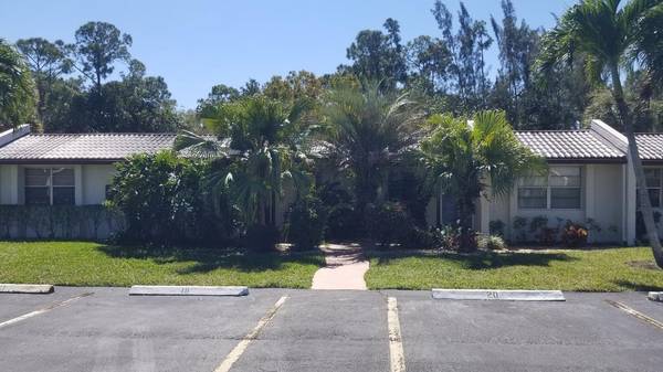 116 Lake Olive DR, West Palm Beach, FL 33411