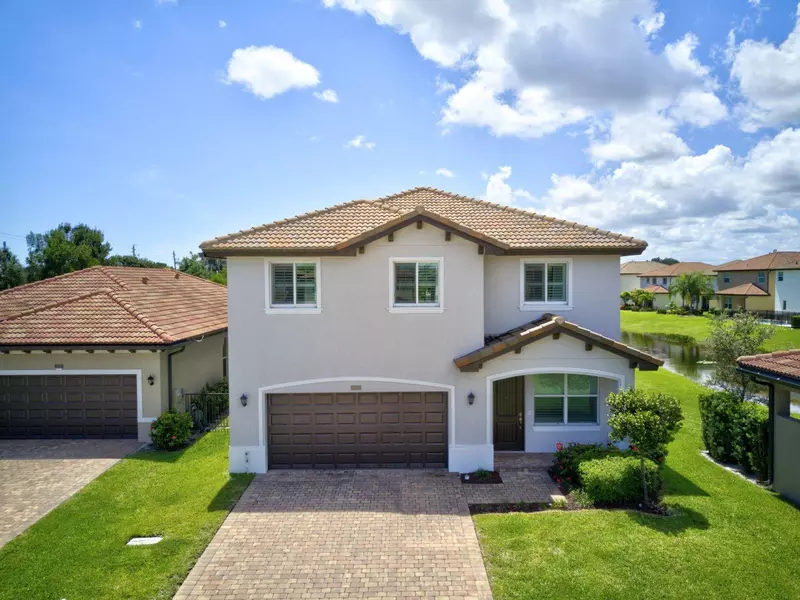 5818 Ashdale RD, Lake Worth, FL 33463