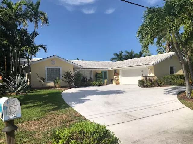 1110 Fairview LN, Riviera Beach, FL 33404