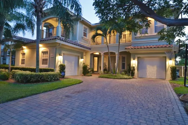 West Palm Beach, FL 33413,410 Cresta CIR