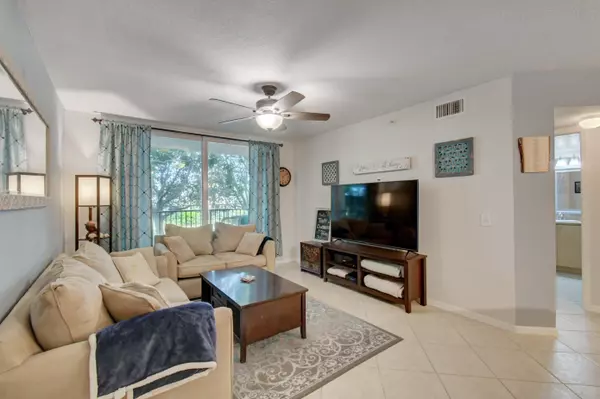 Boynton Beach, FL 33435,214 Villa CIR