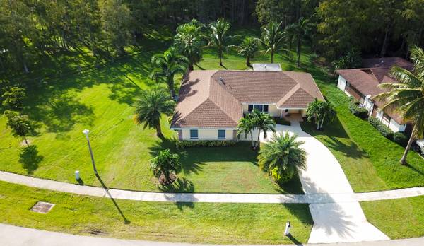 941 Azure AVE, Wellington, FL 33414