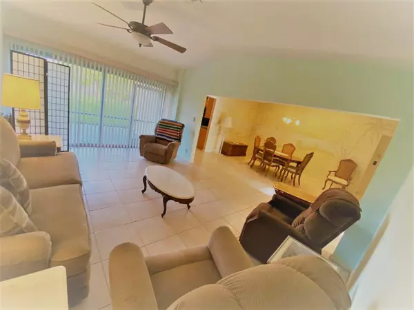 Delray Beach, FL 33484,15872 Forsythia CIR