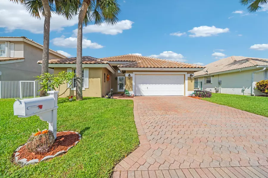 153 Citrus Park CIR, Boynton Beach, FL 33436