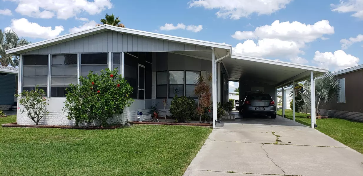 1601 SE Hwy 441 Unit 145, Okeechobee, FL 34974