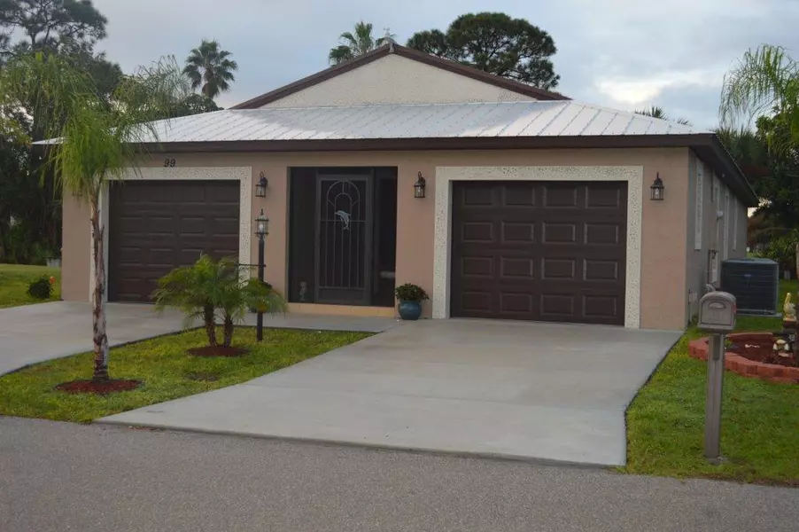 33 Ecuador WAY, Fort Pierce, FL 34951