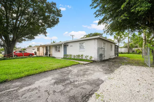 Greenacres, FL 33463,5990 S 38th CT