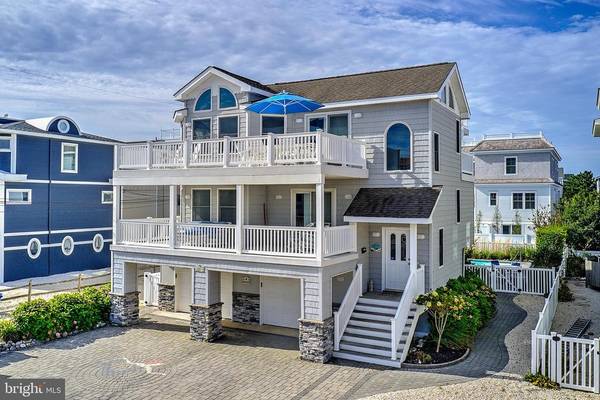 12 N 11TH ST, Surf City, NJ 08008