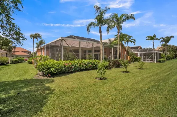 Palm Beach Gardens, FL 33418,10 Windward ISLE