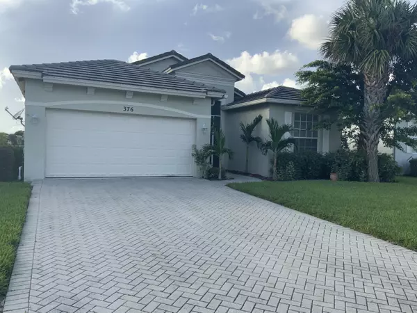 Port Saint Lucie, FL 34986,376 SW Lake Forest WAY