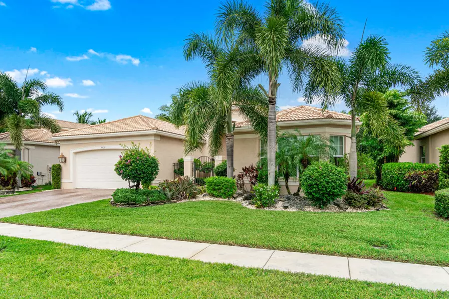 10630 Whitewind CIR, Boynton Beach, FL 33473