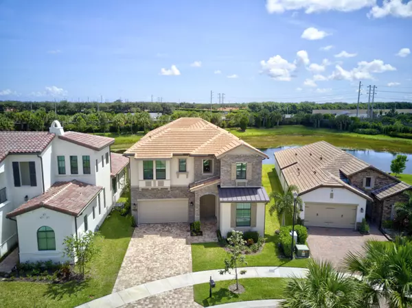 Boynton Beach, FL 33472,9019 Grand Prix LN