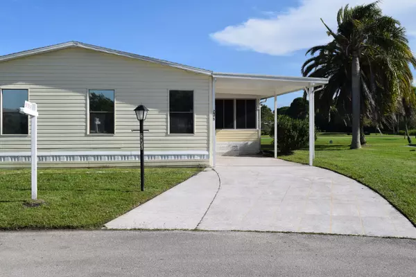 Port Saint Lucie, FL 34952,2975 Fiddlewood CIR