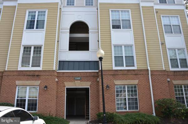 2105 HIGHCOURT LN #103, Herndon, VA 20170