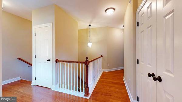 Bethlehem, PA 18015,1151 MEADOW LARK WAY