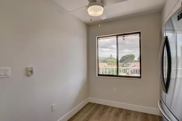 Delray Beach, FL 33484,6149 Pointe Regal CIR 308