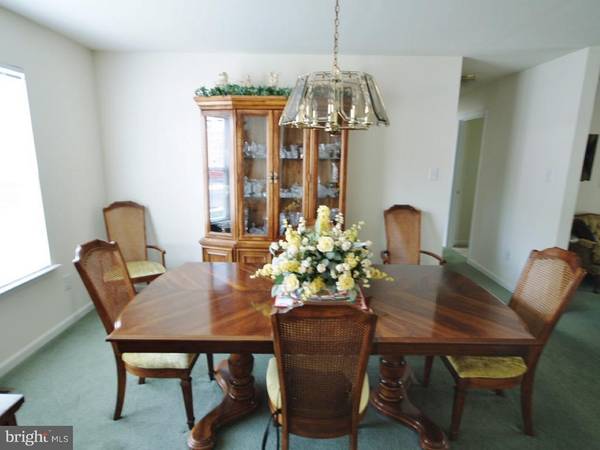 Hammonton, NJ 08037,390 PEACH ST