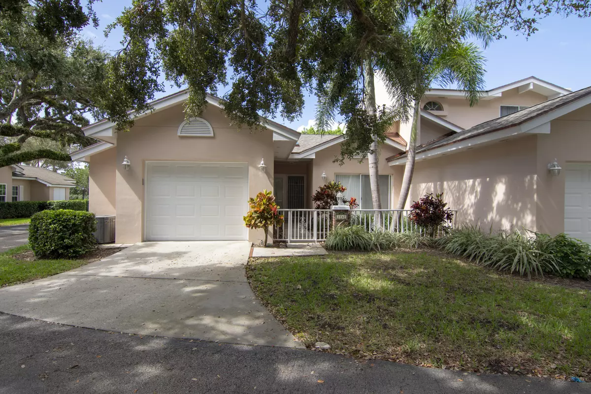 Indian River Shores, FL 32963,214 Park Shores CIR 214e