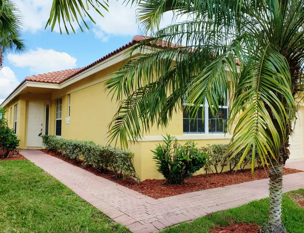 664 NW Stanford LN, Port Saint Lucie, FL 34983