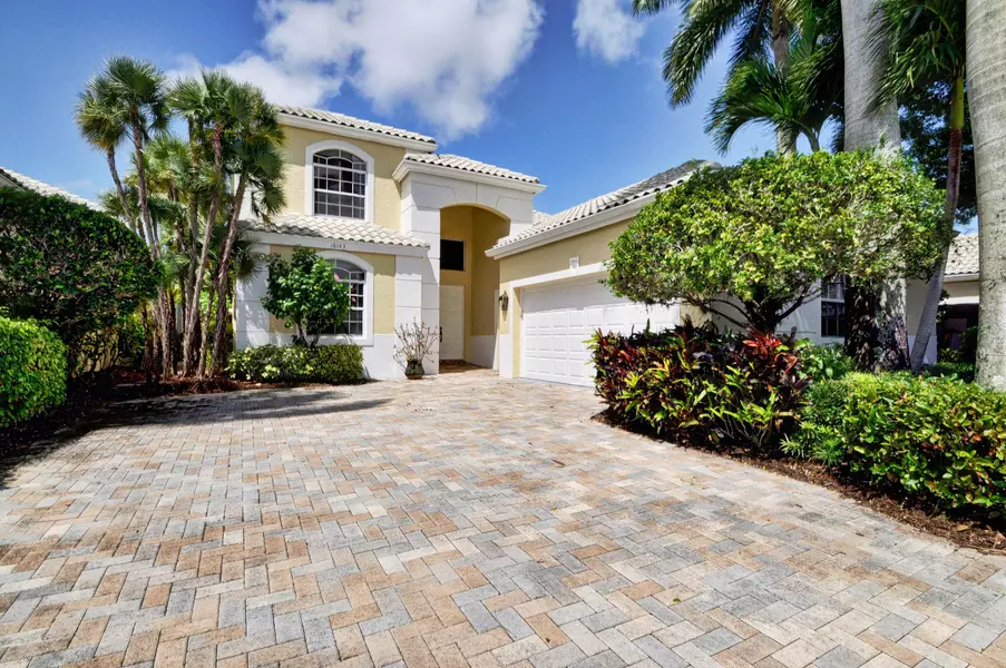 16143 Villa Vizcaya PL, Delray Beach, FL 33446