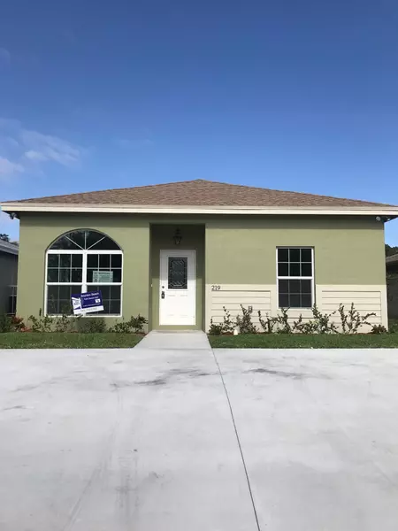 219 NE 12 AVE, Boynton Beach, FL 33435