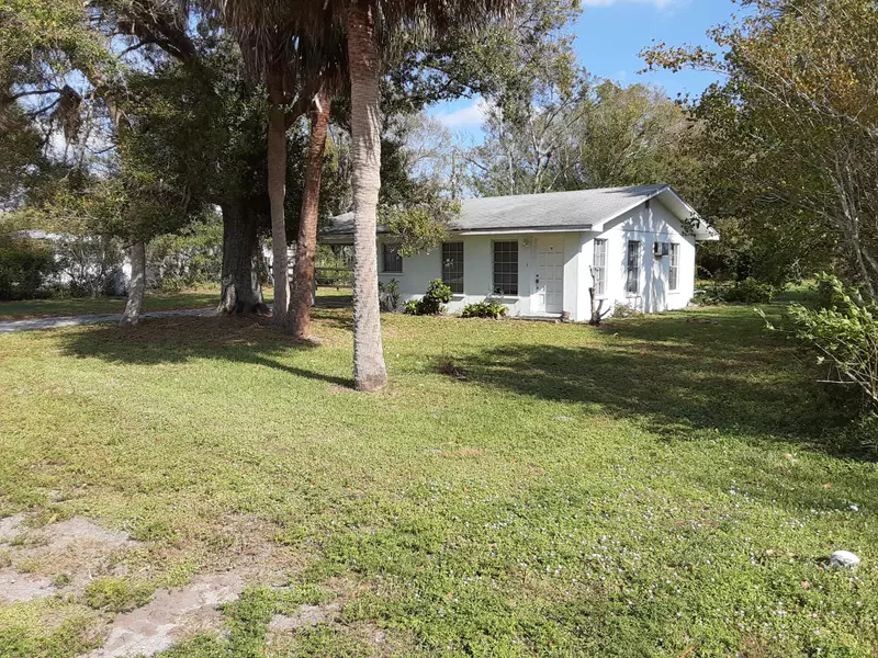 4048 43rd AVE, Vero Beach, FL 32960