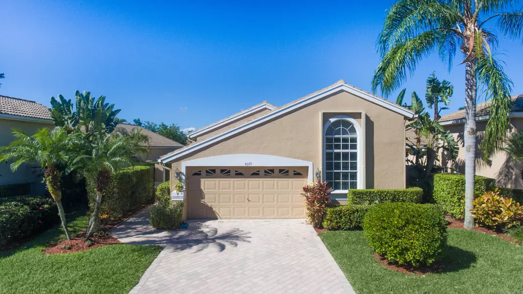 4570 Carlton Golf DR, Lake Worth, FL 33449