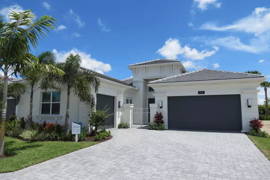 9333 Seahorse Bay DR, Boynton Beach, FL 33473