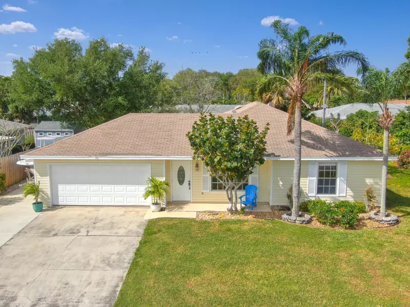 1506 Kingsley RD, Jupiter, FL 33469