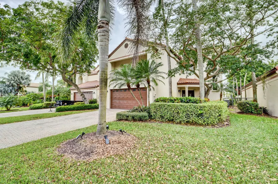 23339 N Mirabella CIR, Boca Raton, FL 33433