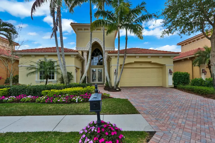 7034 W Tradition Cove LN, West Palm Beach, FL 33412