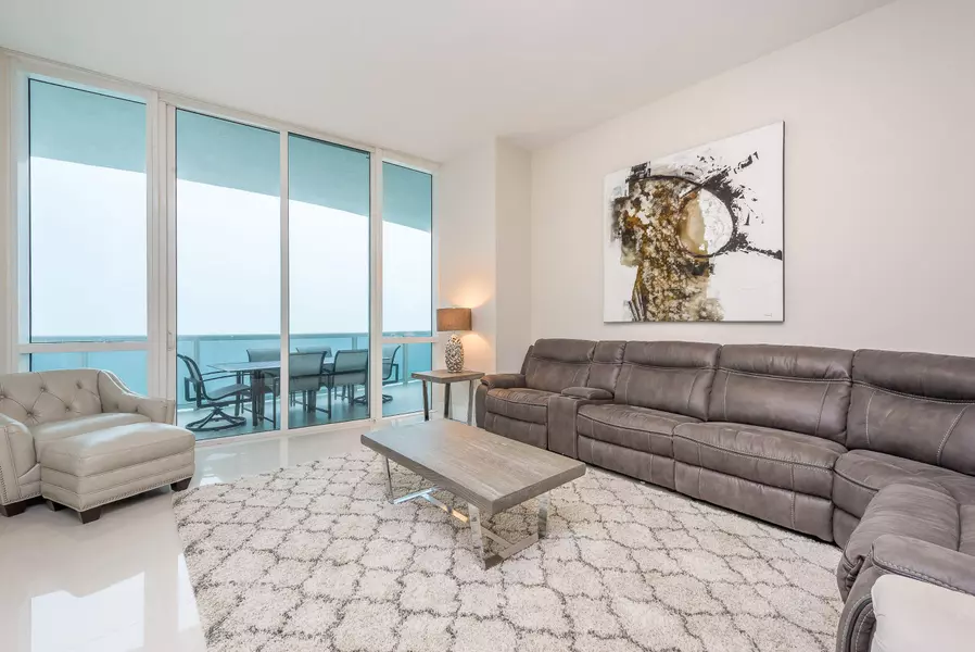 15901 Collins Avenue 3403, Sunny Isles Beach, FL 33160