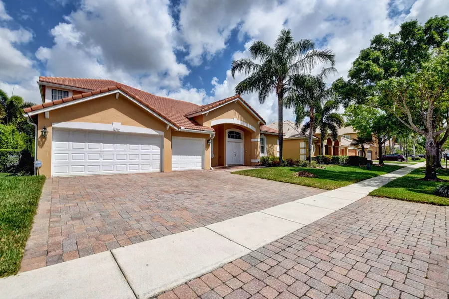 7339 Serrano Ter TER, Delray Beach, FL 33446