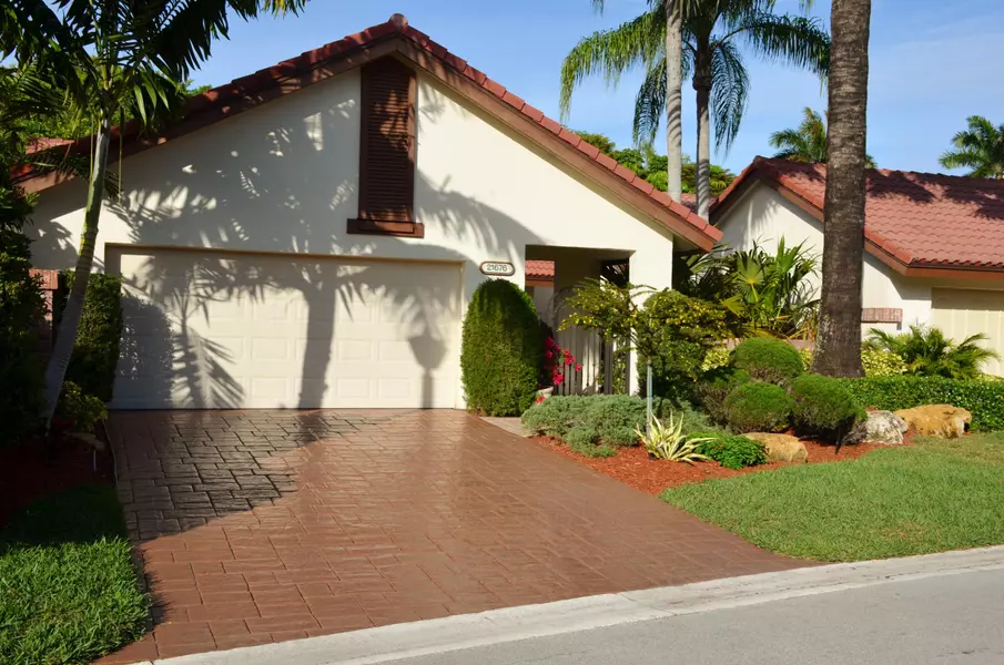 21676 Club Villa Ter TER, Boca Raton, FL 33433