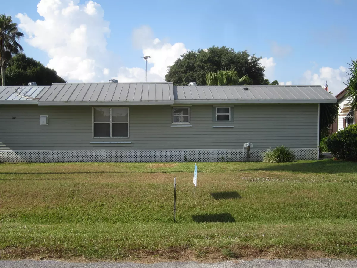 Okeechobee, FL 34974,3022 SE 18th CT