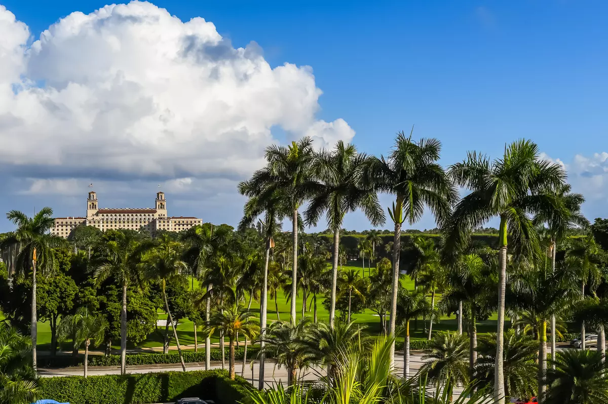 Palm Beach, FL 33480,44 Cocoanut ROW 506a