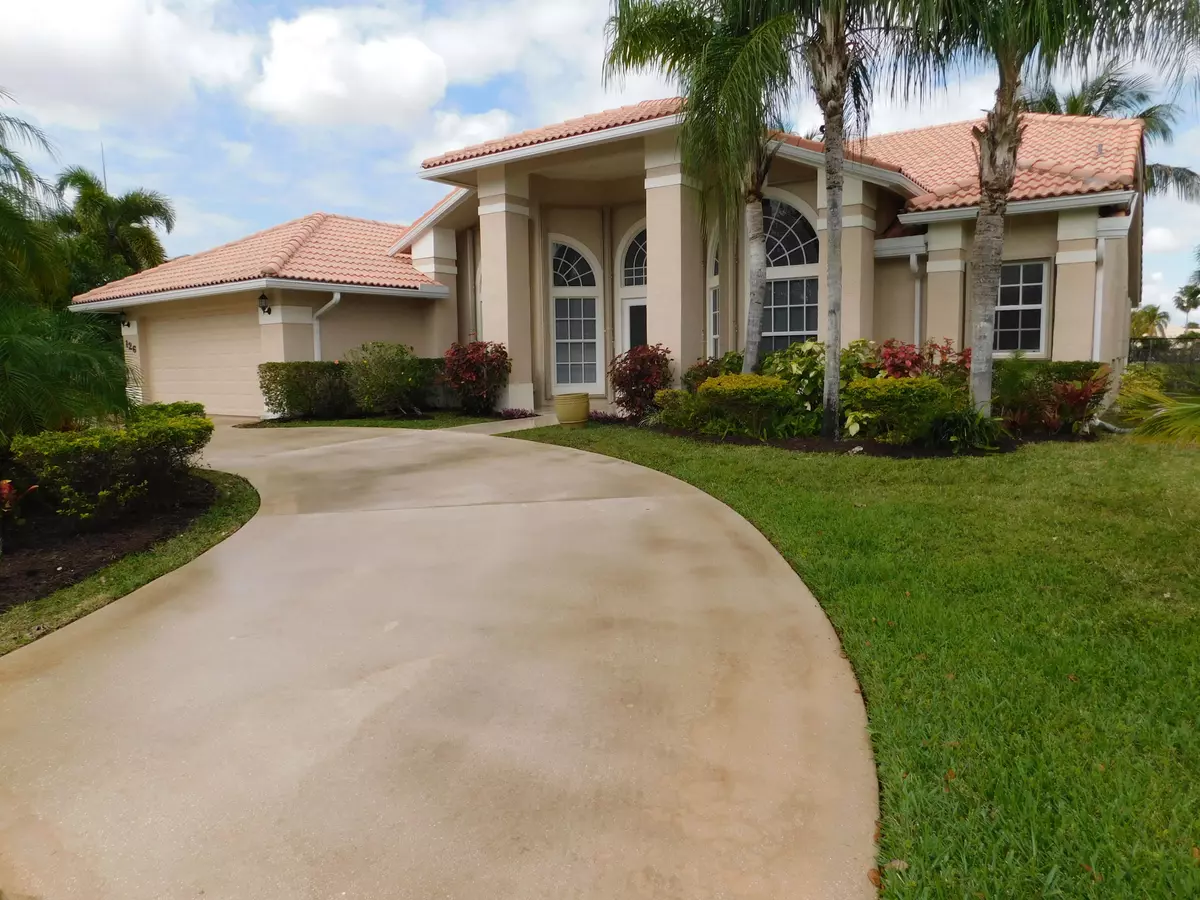 Royal Palm Beach, FL 33411,126 Fernwood CRES