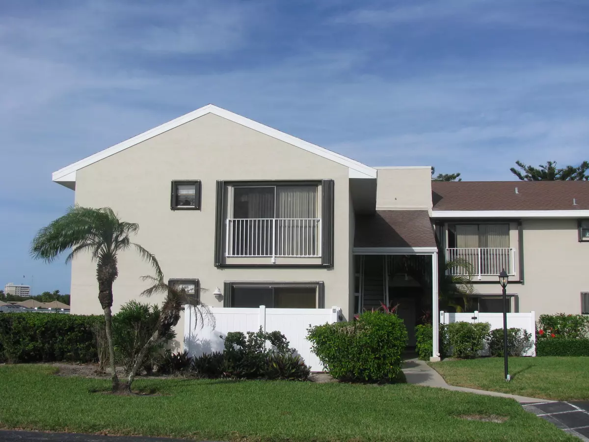 Hutchinson Island, FL 34949,3218 S Lakeview CIR 7201