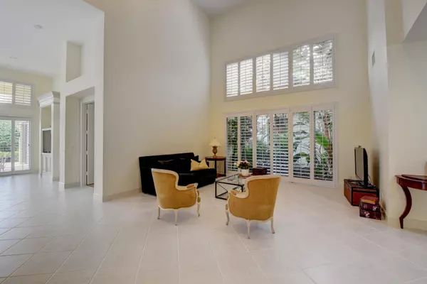 Boca Raton, FL 33496,4187 Briarcliff CIR