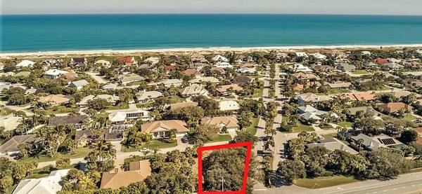 1215 Admirals Walk, Vero Beach, FL 32963