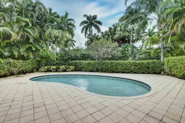 Boca Raton, FL 33496,4077 Briarcliff CIR