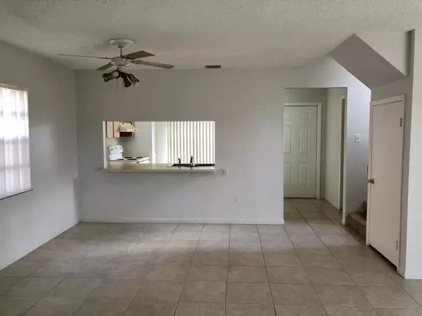 West Palm Beach, FL 33415,5208 Garden Hills CIR