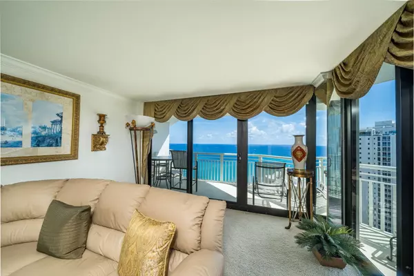 Singer Island, FL 33404,3000 N Ocean DR 32-H